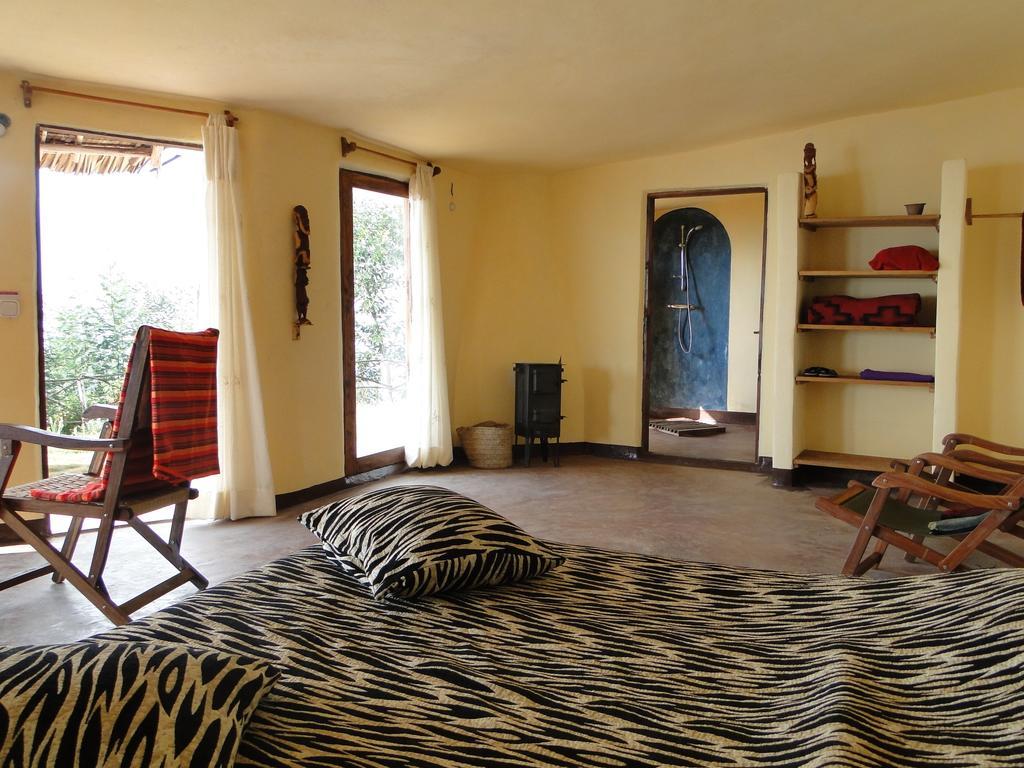 Mambo View Point Villa Ndungu Room photo